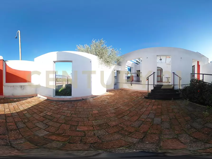 Immagine 75 di Bar / Ristorante in vendita  in Via Del Mare SNC a Augusta