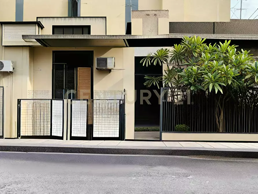 Immagine 26 di Casa bifamiliare in vendita  in Via Raffaele Paolucci 21 a Palermo