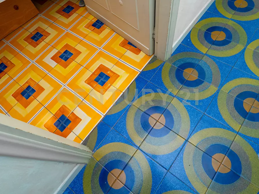 Immagine 23 di Pentalocale in vendita  in Via Madonna delle Lacrime 64 a Catania