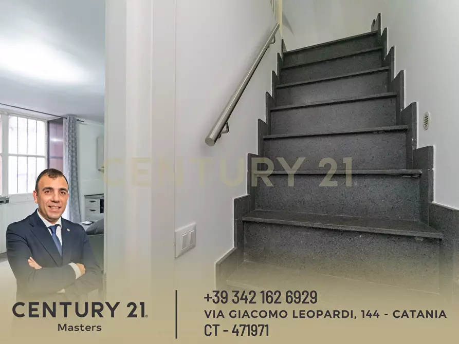 Immagine 23 di Bilocale in vendita  in Via Ospedale Vecchio 5 a Catania