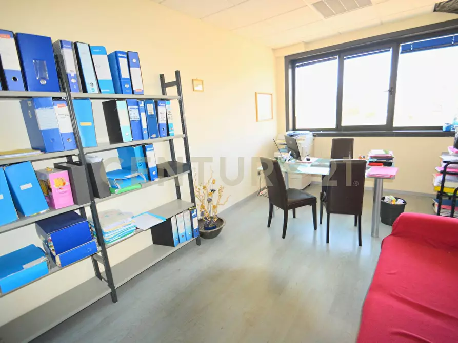 Immagine 7 di Ufficio in vendita  a Grosseto
