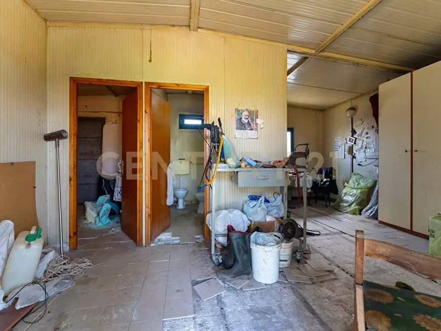 Immagine 41 di Villa in vendita  in Via Ramondetta 47 a Aci Sant'antonio