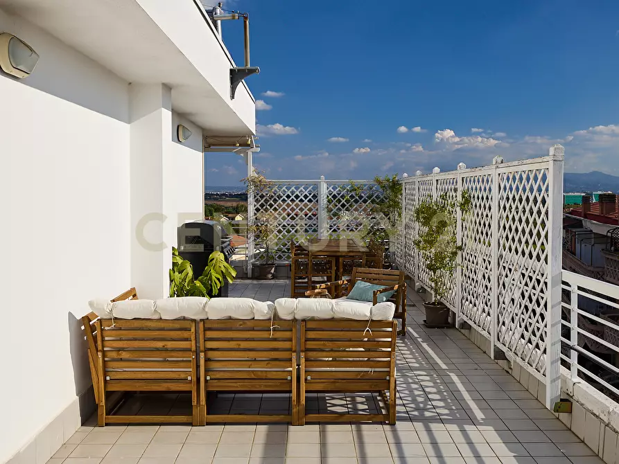 Immagine 10 di Attico in vendita  in Via Guglielmo Petroni 38 a Roma