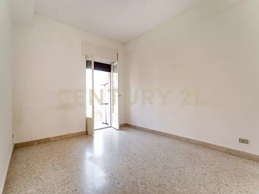 Immagine 35 di Pentalocale in vendita  in Via Antonino di Sangiuliano 54 a Catania