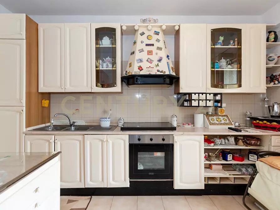 Immagine 33 di Trilocale in vendita  in Via Rettifilo 141 a Santa Venerina