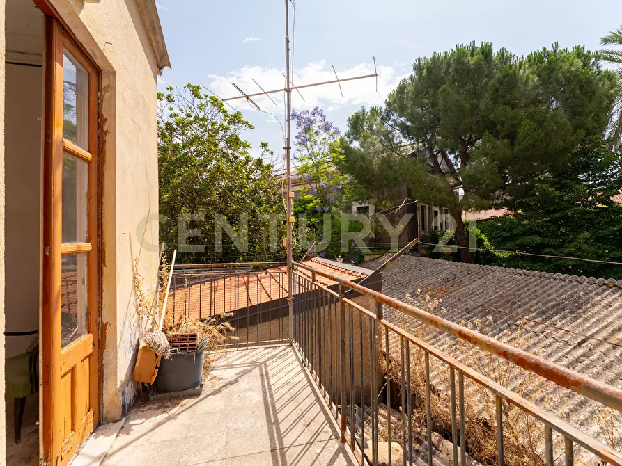 Immagine 38 di Rustico / casale in vendita  in Via Chiesa Madre 3 a Catania