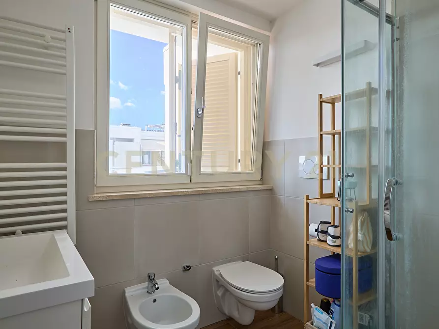 Immagine 21 di Attico in vendita  in Via Guglielmo Petroni 38 a Roma