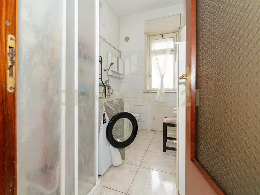 Immagine 18 di Pentalocale in vendita  in Via Goffredo Mameli 4 a Belpasso