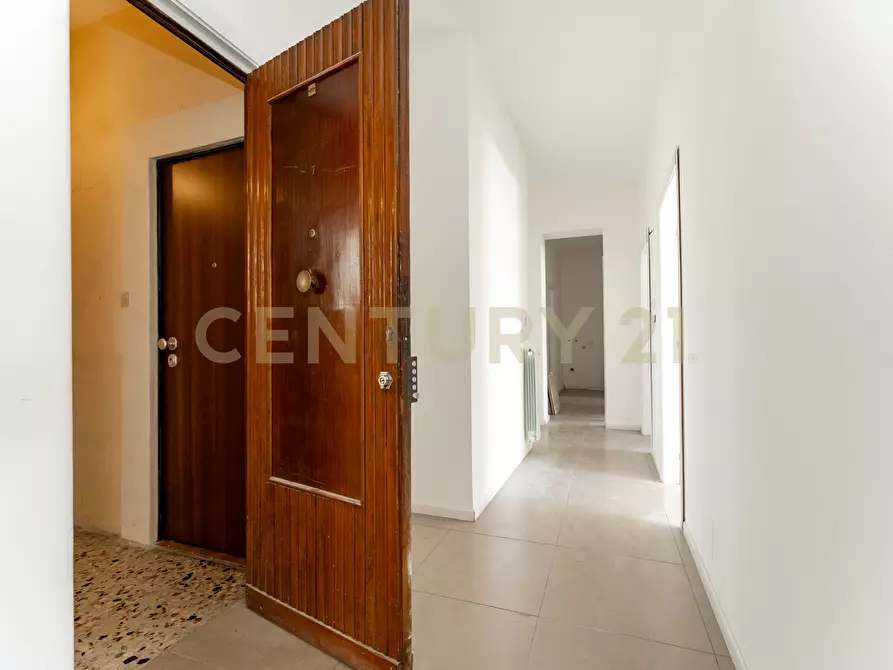 Immagine 14 di Trilocale in vendita  in Via Duca Degli Abruzzi 42 a Catania