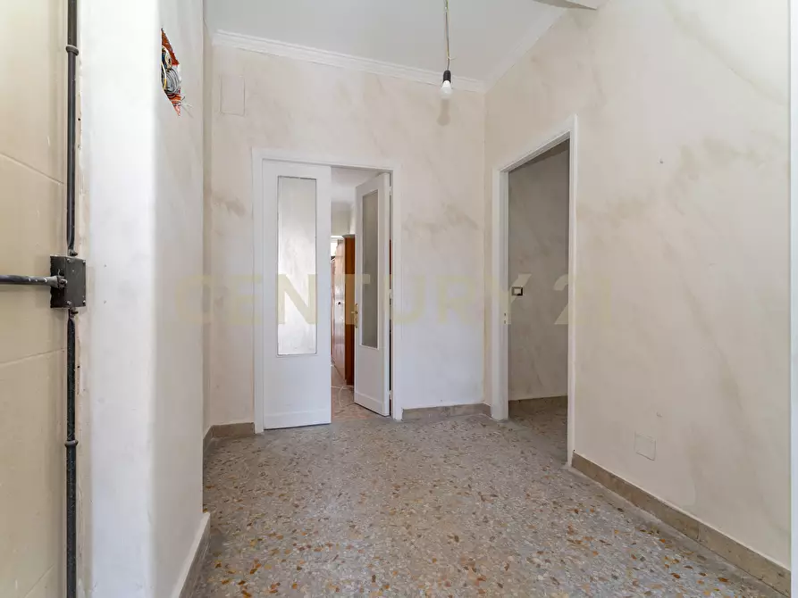 Immagine 9 di Quadrilocale in affitto  in Via Genova 64 a Catania