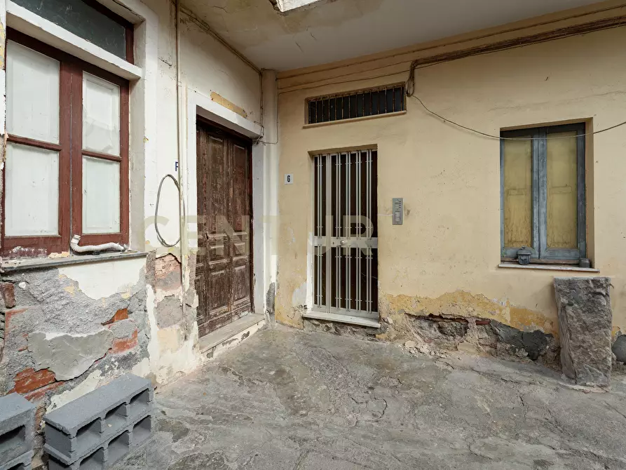 Immagine 24 di Bilocale in vendita  in Via Caduti del Lavoro 131 a Catania