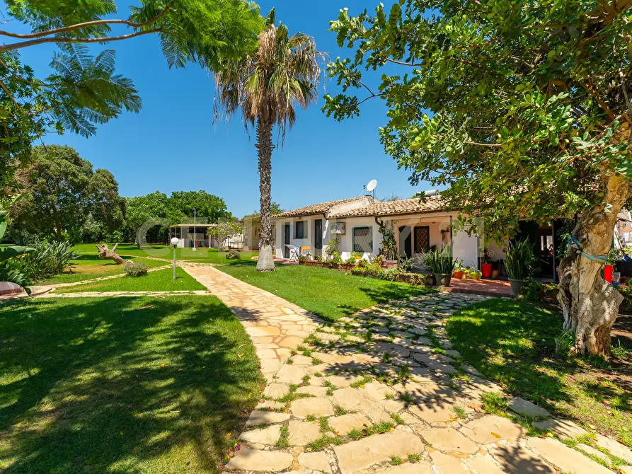 Immagine 4 di Villa in vendita  in viac strada provinciale pozzallo sampieri 2 a Modica