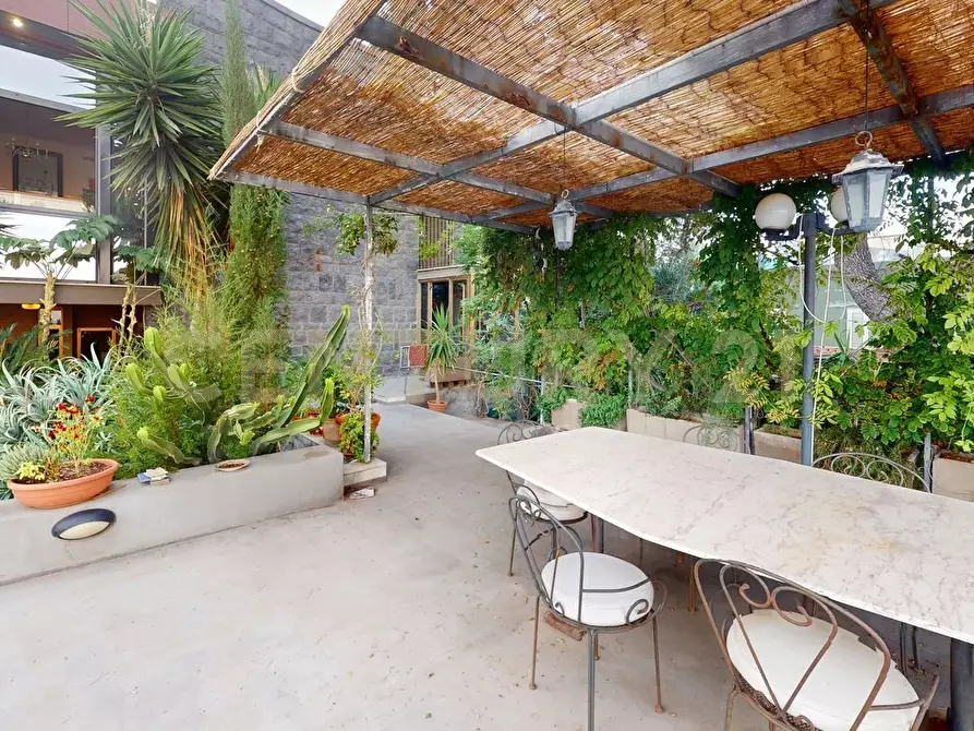 Immagine 6 di Villa in vendita  in Via Garitta 62 a Acireale