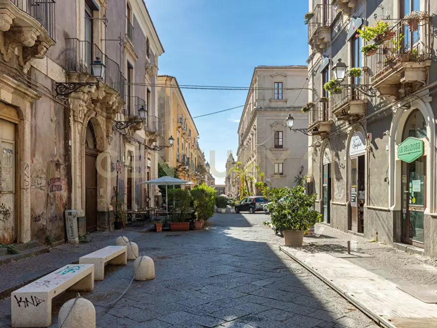 Immagine 42 di Bilocale in vendita  in Via Crociferi 60 a Catania