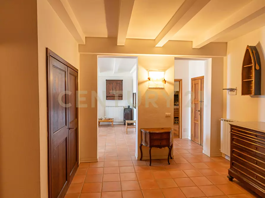 Immagine 13 di Pentalocale in vendita  in Via Amore 13 a Castiglione Della Pescaia