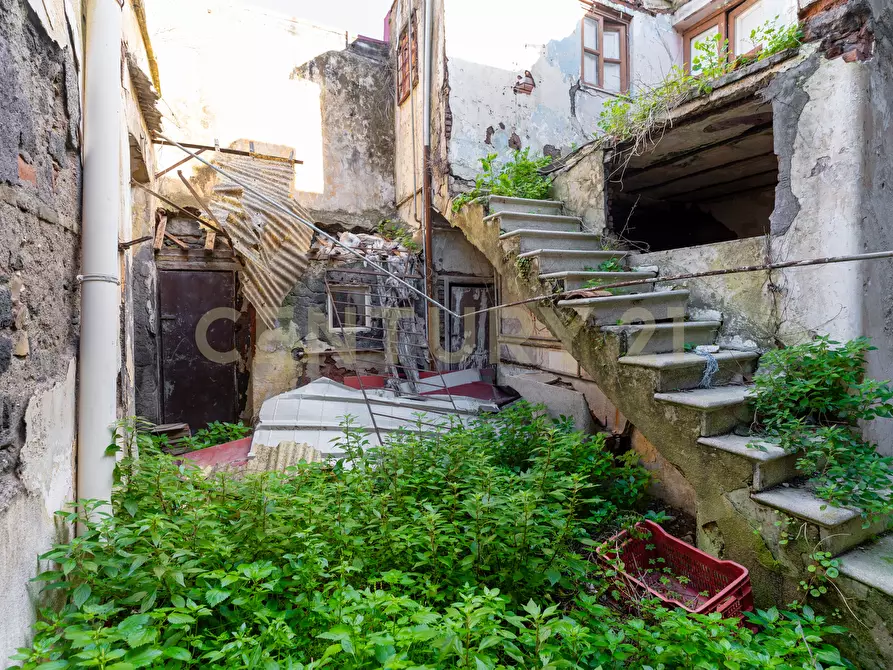 Immagine 12 di Casa indipendente in vendita  in Via Zia Lisa 252 a Catania