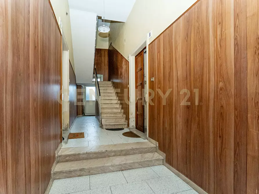 Immagine 8 di Bilocale in vendita  in Via Wrzì 128 a Catania