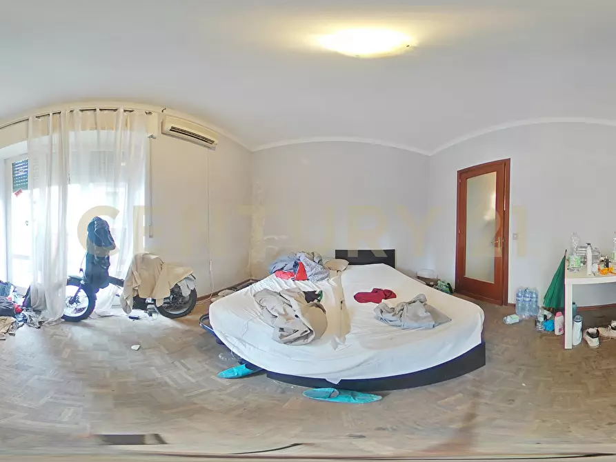 Immagine 55 di Pentalocale in vendita  in Viale Andrea Doria 13 a Catania