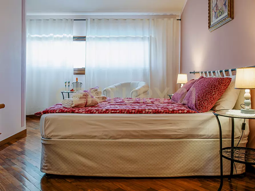 Immagine 15 di Villa in vendita  in Via Adige 11 a Montecchia Di Crosara