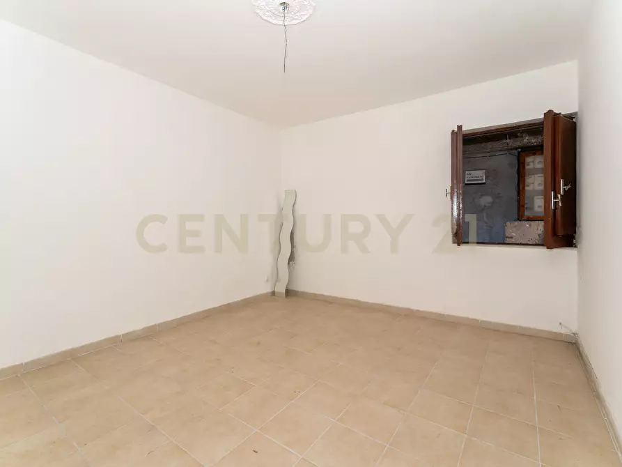 Immagine 35 di Quadrilocale in vendita  in Stradale Cravone 105 a Catania