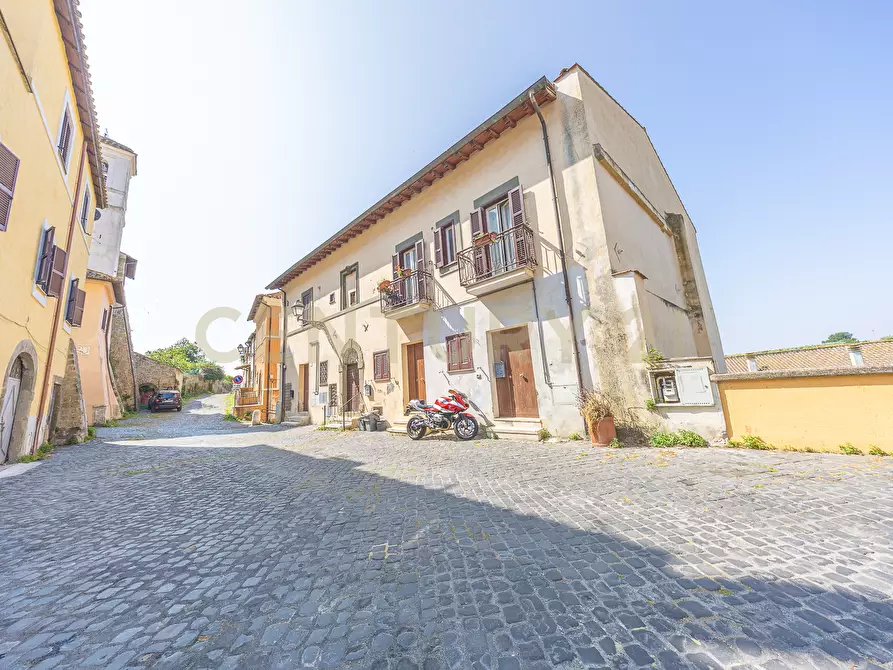 Immagine 27 di Bilocale in vendita  in Borgo di Sotto 33 a Roma