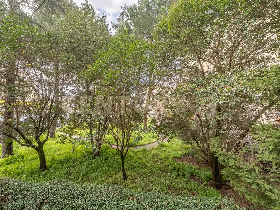 Immagine 22 di Quadrilocale in vendita  in Via Vittorio Valletta 8 a Roma