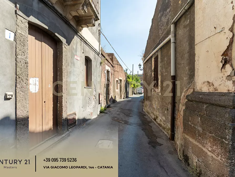 Immagine 5 di Villa in vendita  in Via Manganelli 1 a Mascalucia