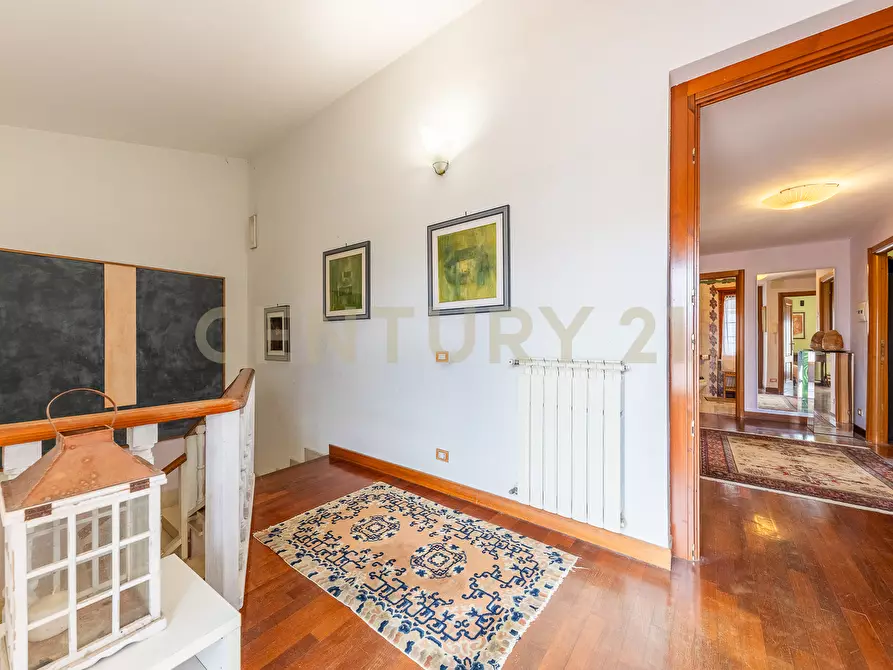 Immagine 41 di Villa in vendita  in Via Calabria 4 a Ardea