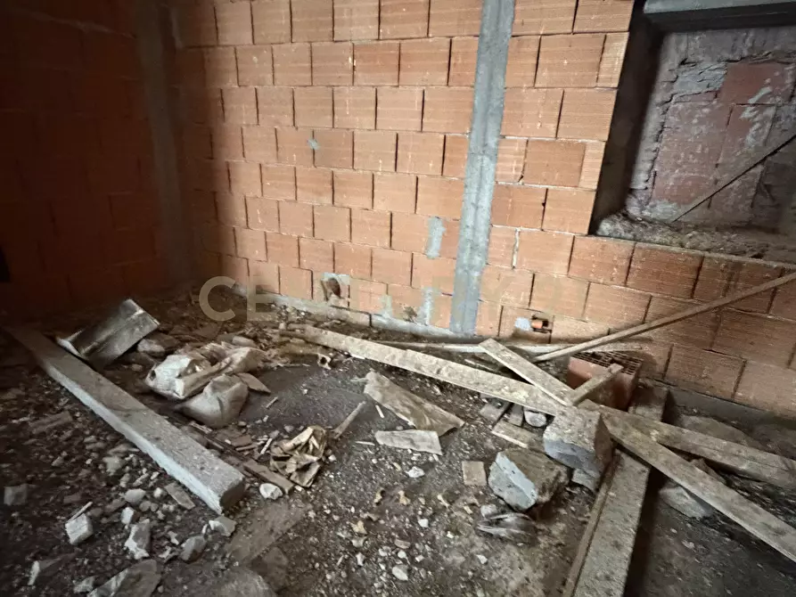 Immagine 18 di Rustico / casale in vendita  in Via Carlo Forlanini 49 a Catania