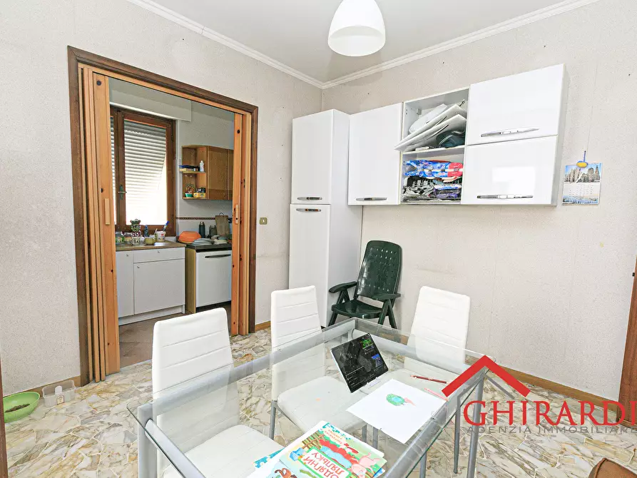 Immagine 5 di Quadrilocale in vendita  in VIA DELL'ALLORO 7 a Genova