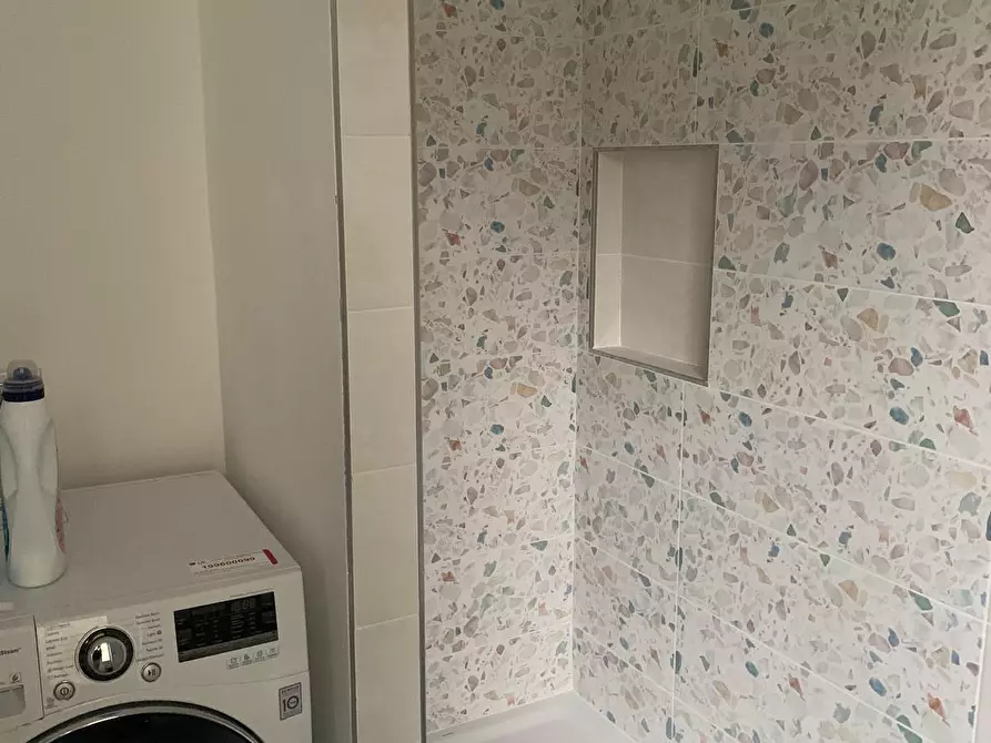 Immagine 25 di Pentalocale in affitto  in Via Alberto Picco 4 a Genova