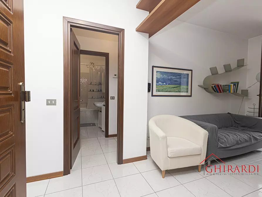 Immagine 6 di Bilocale in affitto  in VIALE VILLA GAVOTTI 43 a Genova