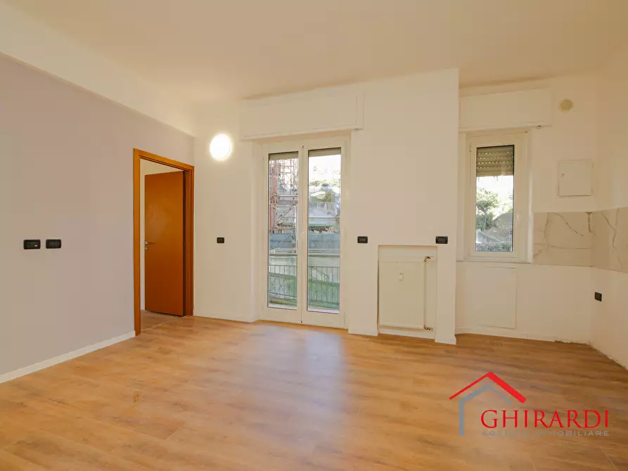 Immagine 4 di Bilocale in vendita  in VIA MURTOLA 62 a Genova