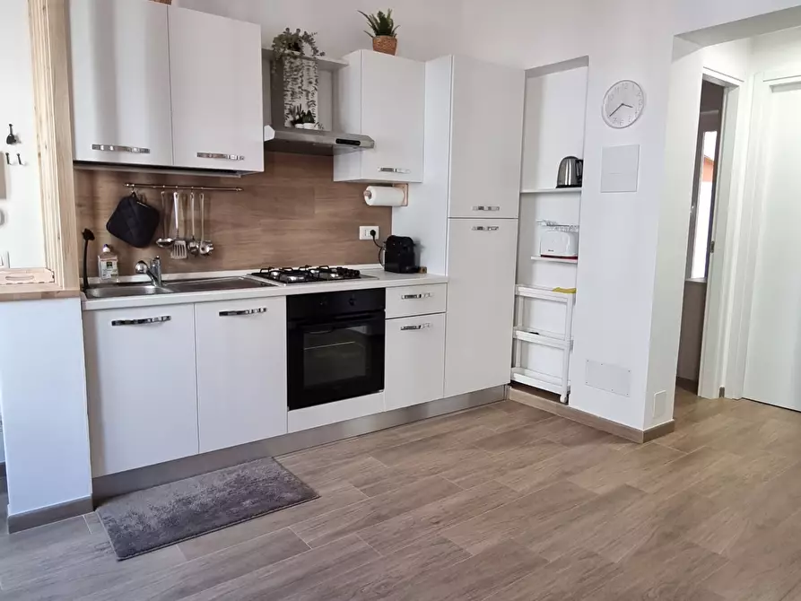 Immagine 3 di Trilocale in affitto  in VICO TRAÙ 7 a Genova
