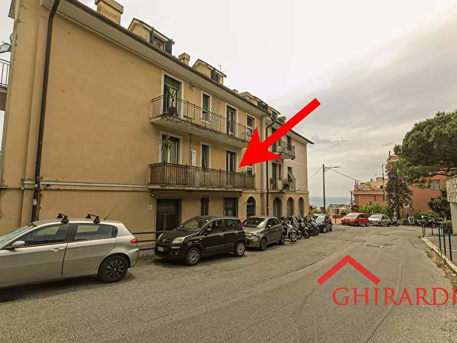 Immagine 1 di Bilocale in affitto  in VIA GIULIO TANINI 47F a Genova
