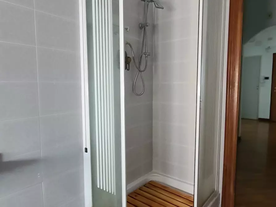 Immagine 13 di Trilocale in vendita  in VIA GIAN PIETRO SERY 14A a Genova