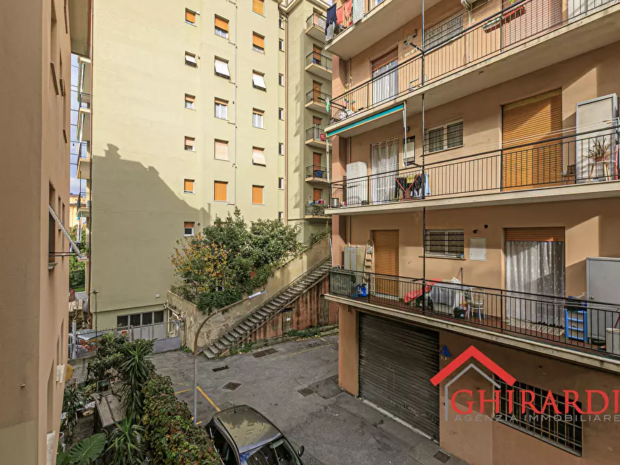 Immagine 42 di Quadrilocale in affitto  in VIA A. SIFFREDI 63 a Genova