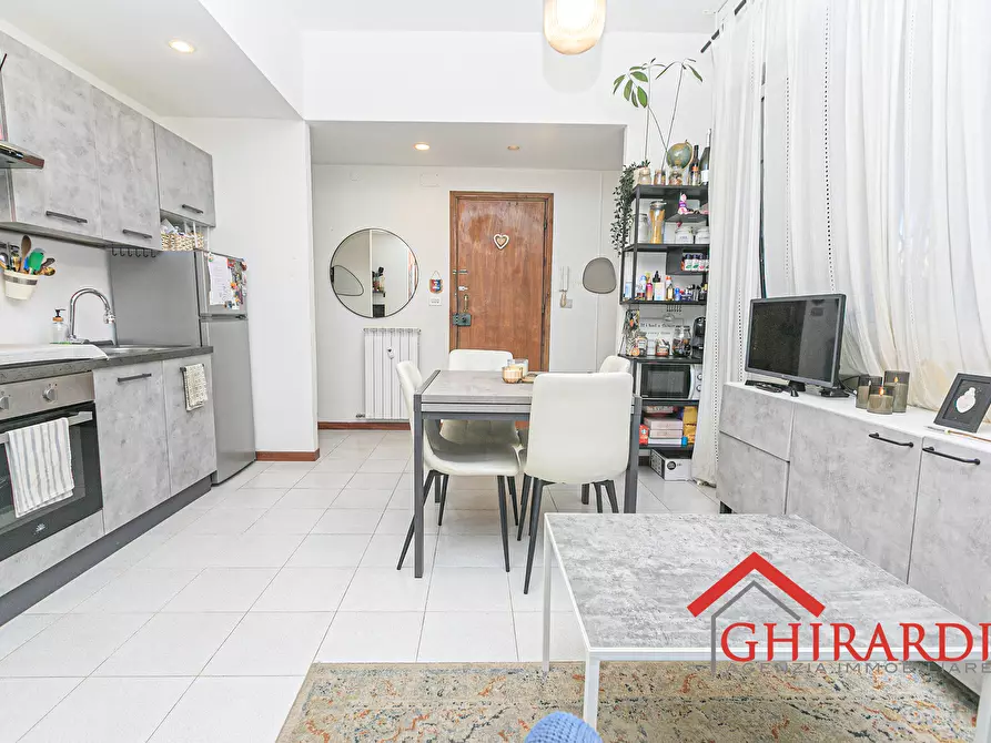 Immagine 7 di Monolocale in vendita  in VIALE MODUGNO 16 a Genova