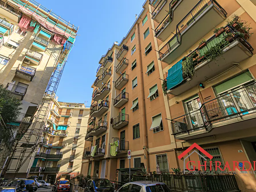 Immagine 38 di Trilocale in affitto  in VIA CANESI 56 a Genova