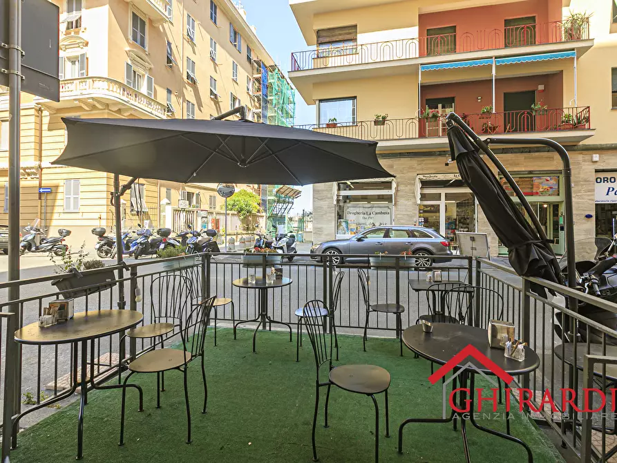 Immagine 29 di Attività commerciale in vendita  in Via Trento 52 a Genova