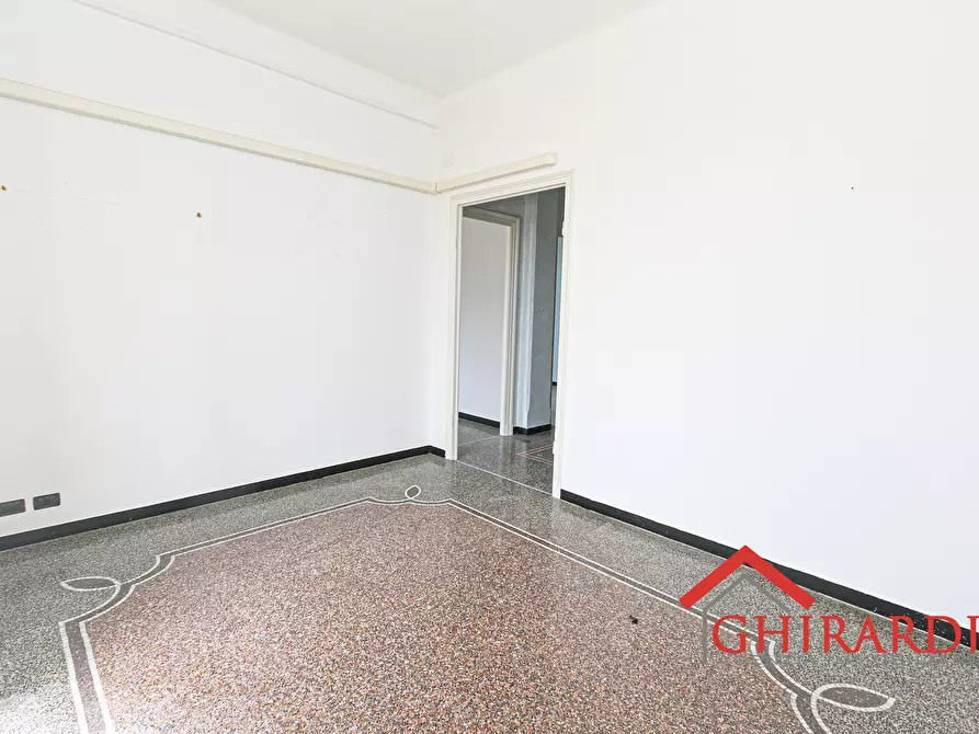 Immagine 16 di Quadrilocale in vendita  in VIA SAN LUIGI 18 a Genova