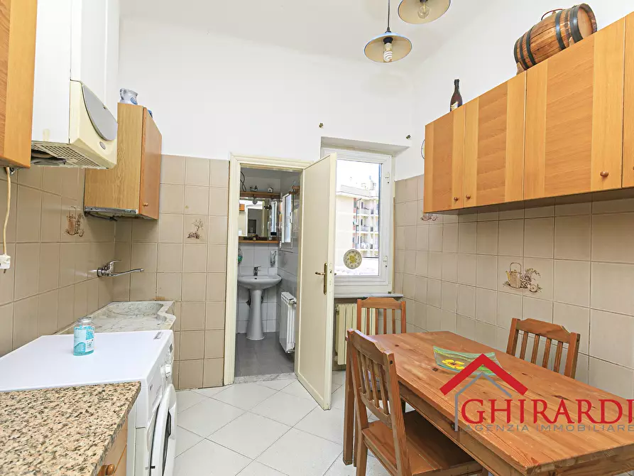 Immagine 13 di Trilocale in vendita  in Via Pier Domenico da Bissone 4 a Genova