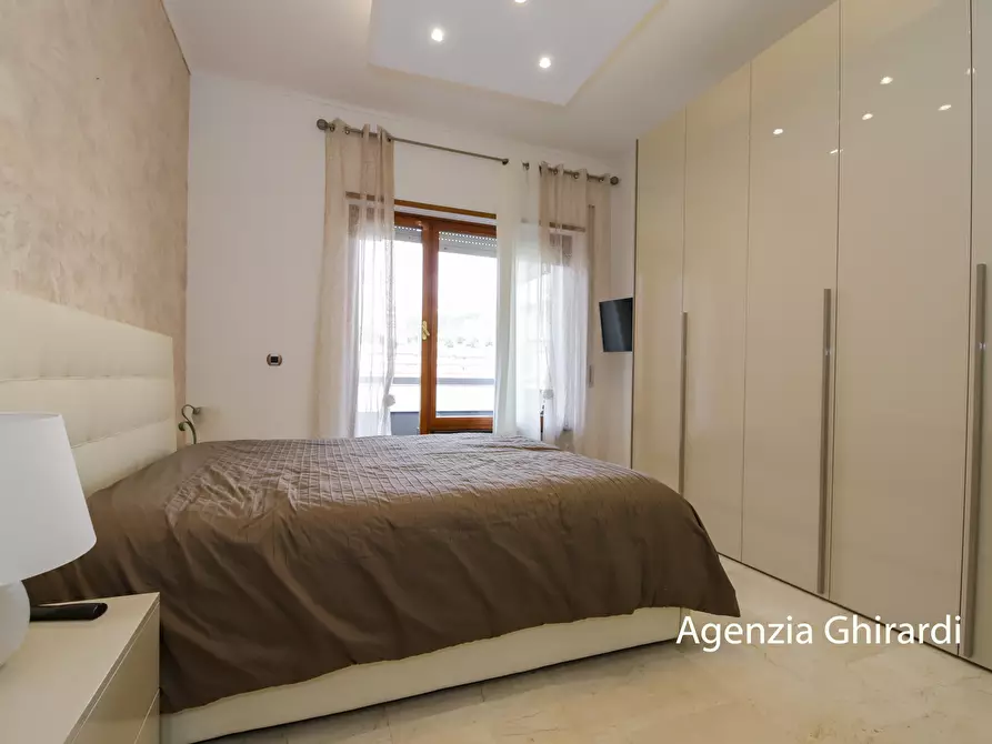 Immagine 20 di Quadrilocale in affitto  in Via Briscata 28 a Genova