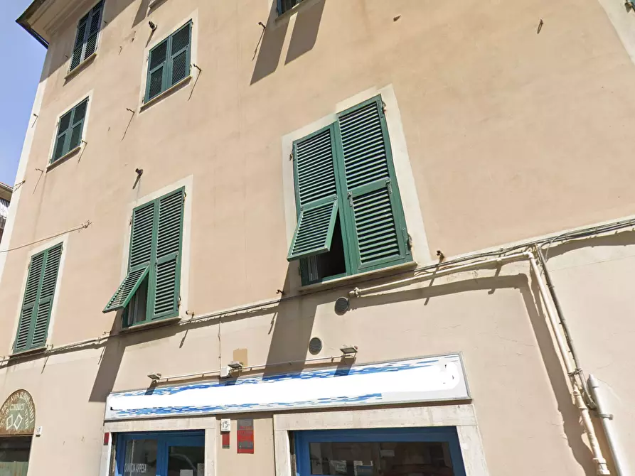 Immagine 11 di Locale commerciale in affitto  in Via Giovanni Opisso 15 a Genova