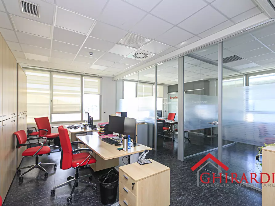 Immagine 5 di Ufficio in vendita  in Via delle Nuove Tecnologie Enrico Albareto 21 a Genova