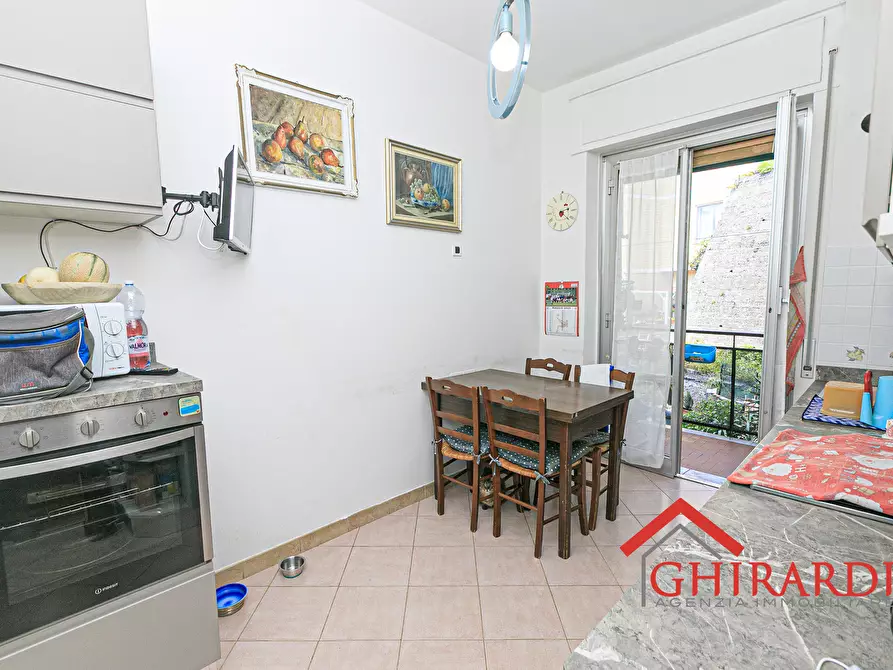 Immagine 11 di Trilocale in vendita  in VIA DONAVER 23 a Genova