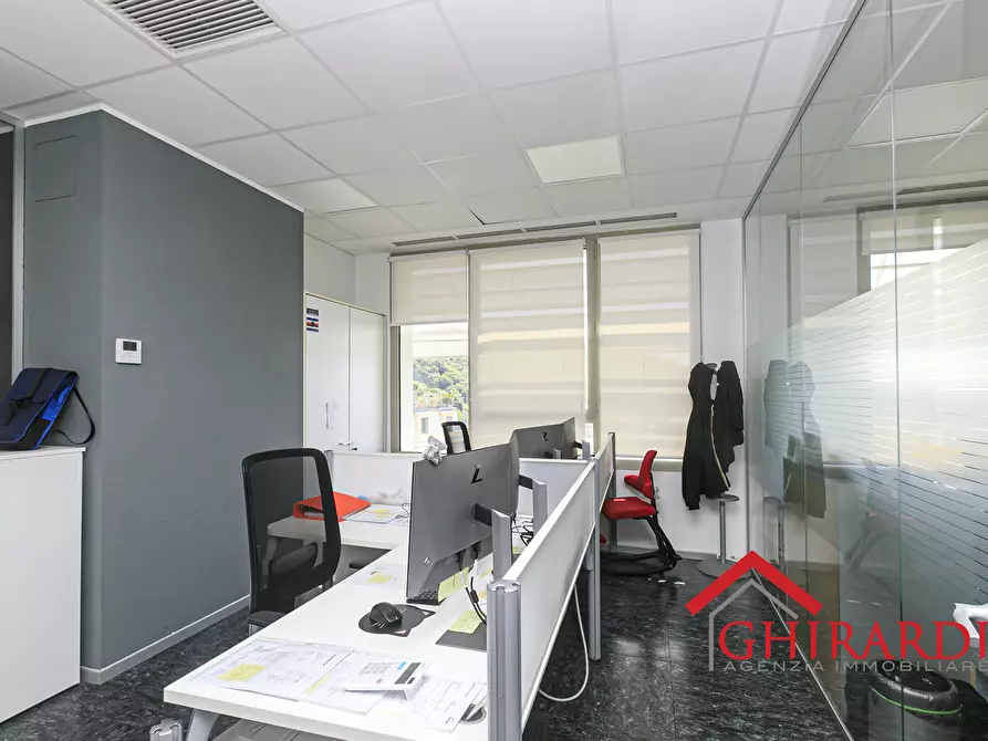 Immagine 22 di Ufficio in vendita  in Via delle Nuove Tecnologie Enrico Albareto 21 a Genova
