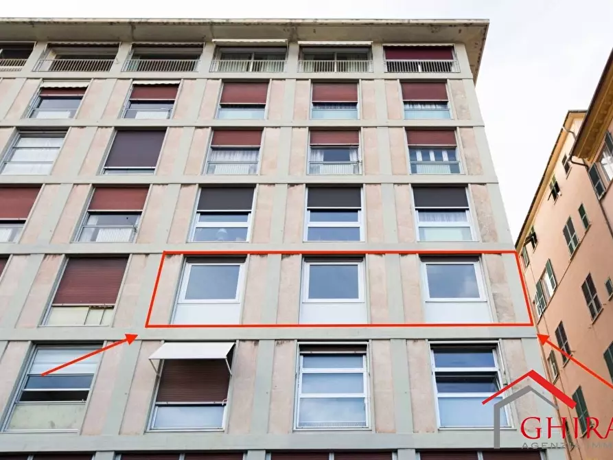 Immagine 37 di Quadrilocale in vendita  in Corso Andrea Podestà 8 a Genova