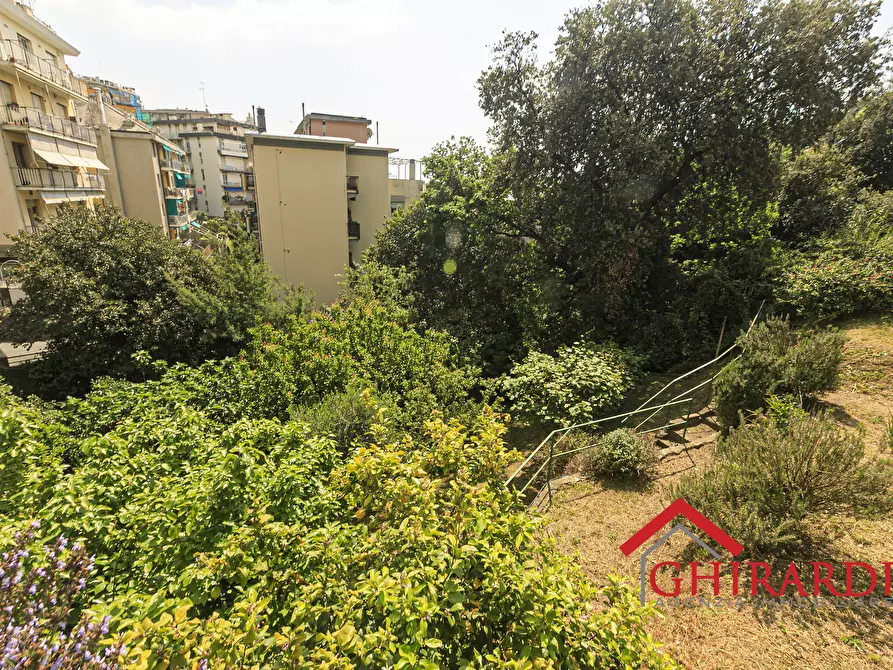 Immagine 50 di Quadrilocale in vendita  in Via Gavino Antonio 25 a Genova