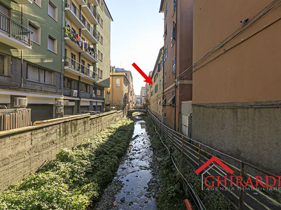 Immagine 1 di Bilocale in affitto  in PASSO CANTARENA 3 a Genova